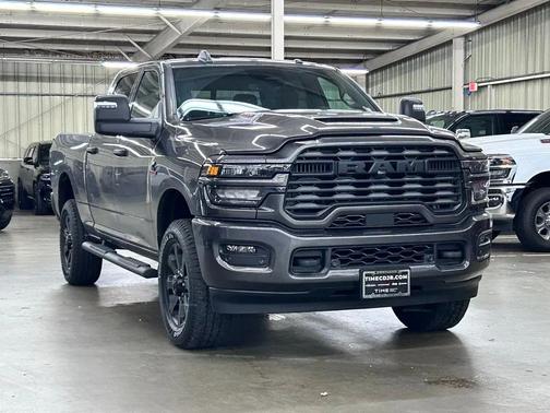 2026 RAM 2500 Black Express Crew Cab 4x4 6'4' Box