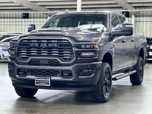 2026 RAM 2500 Black Express Crew Cab 4x4 6'4' Box