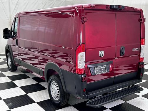 2025 RAM ProMaster 2500 Tradesman