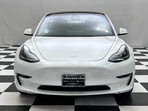 2023 Tesla Model 3 Standard Range