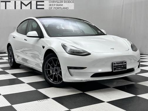 2023 Tesla Model 3 Standard Range