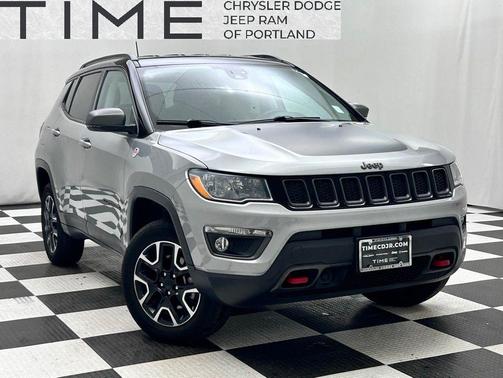 Billet Silver Metallic Clearcoat 2021 Jeep Compass Trailhawk