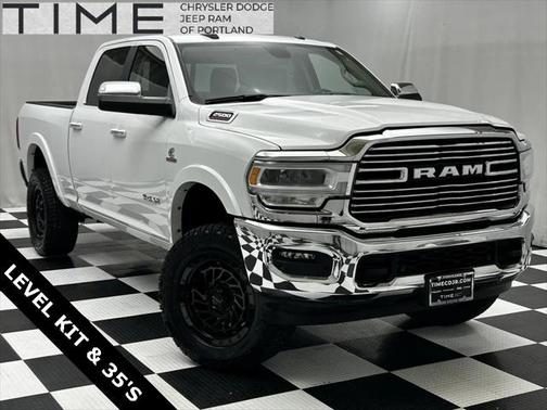 2022 RAM 2500 Laramie Crew Cab 4x4 6'4' Box