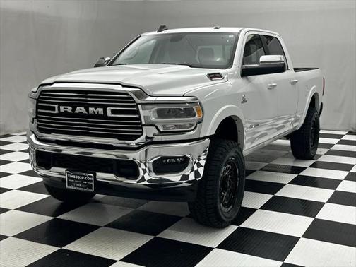 2022 RAM 2500 Laramie Crew Cab 4x4 6'4' Box