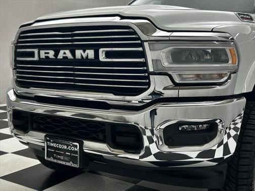 2022 RAM 2500 Laramie Crew Cab 4x4 6'4' Box