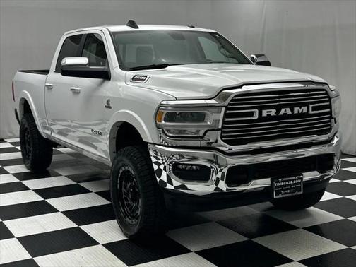 2022 RAM 2500 Laramie Crew Cab 4x4 6'4' Box