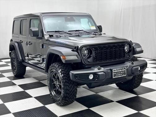 2025 Jeep Wrangler 4xe Willys