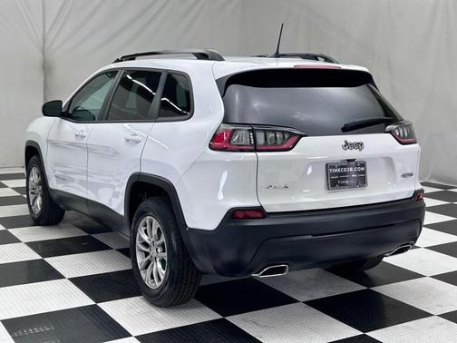 2022 Jeep Cherokee Latitude Lux