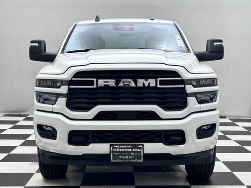 2026 RAM 3500 Big Horn Crew Cab 4x4 8' Box