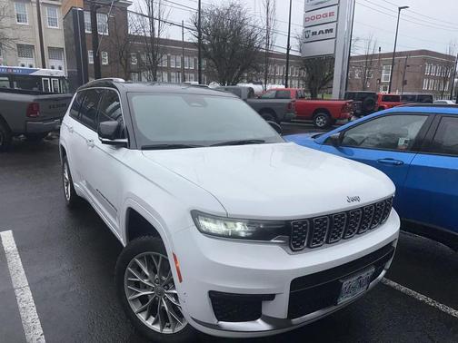 2022 Jeep Grand Cherokee L Summit