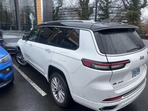 2022 Jeep Grand Cherokee L Summit