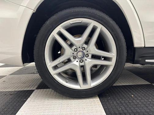 2017 Mercedes-Benz GLS 550 Base 4MATIC