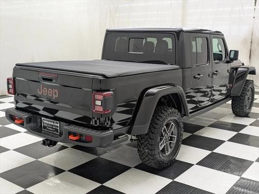 2025 Jeep Gladiator Mojave X