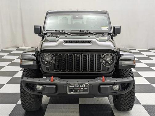 2025 Jeep Gladiator Mojave X