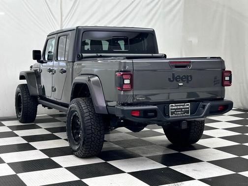 2021 Jeep Gladiator Willys 4x4
