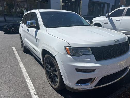 2017 Jeep Grand Cherokee Summit