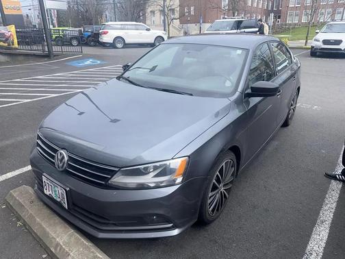 2016 Volkswagen Jetta 1.8T Sport