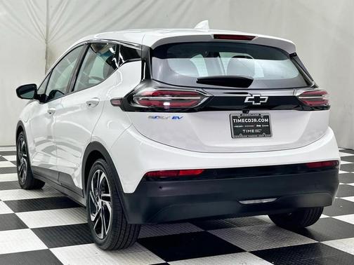 2022 Chevrolet Bolt EV FWD 2LT