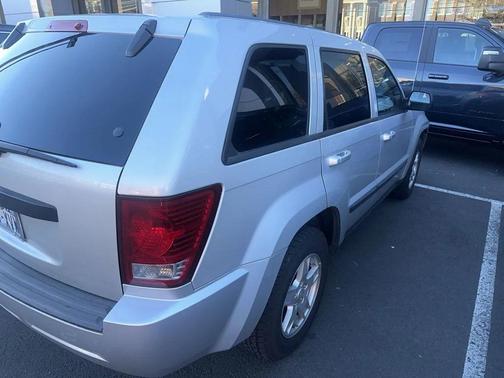 2007 Jeep Grand Cherokee Laredo