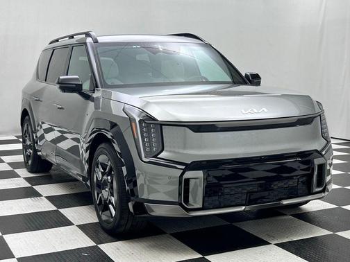 Pebble Gray 2024 Kia EV9 GT-Line