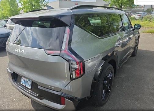 Pebble Gray 2024 Kia EV9 GT-Line