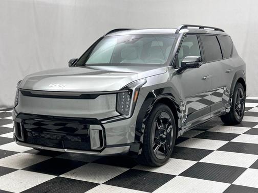 Pebble Gray 2024 Kia EV9 GT-Line
