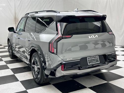 Pebble Gray 2024 Kia EV9 GT-Line