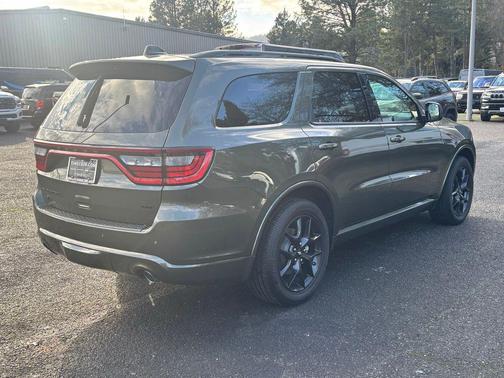 2026 Dodge Durango GT HEMI V8