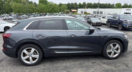 Gray Metallic 2019 Audi e-tron Premium Plus
