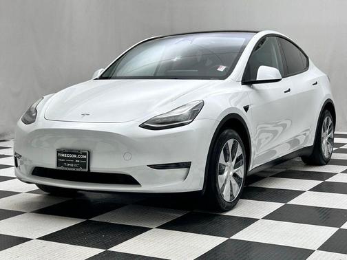 2023 Tesla Model Y Long Range Dual Motor All-Wheel Drive