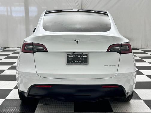 2023 Tesla Model Y Long Range Dual Motor All-Wheel Drive