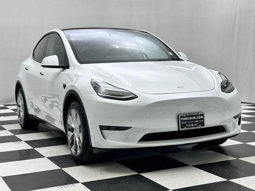 2023 Tesla Model Y Long Range Dual Motor All-Wheel Drive