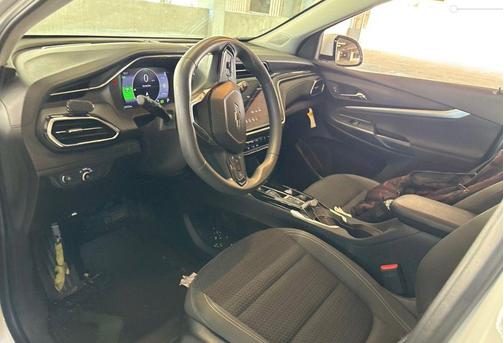 Summit White 2023 Chevrolet Bolt EUV FWD LT