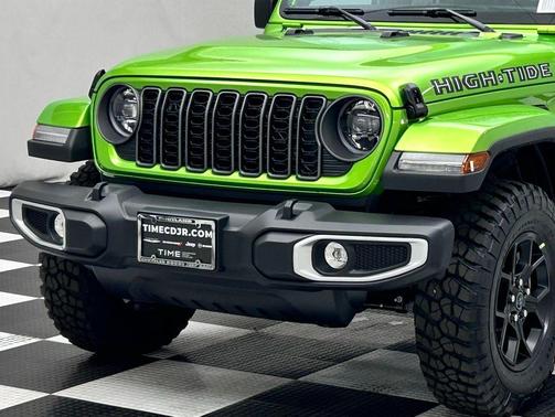 2025 Jeep Gladiator High Tide