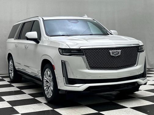 Crystal White Tricoat 2023 Cadillac Escalade ESV Premium Luxury Platinum