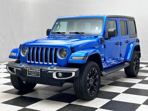 Hydro Blue Pearlcoat 2023 Jeep Wrangler 4xe Sahara