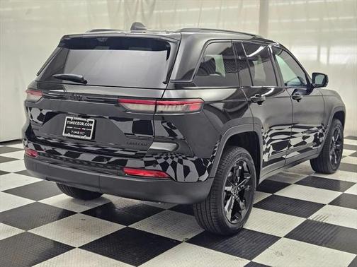 2025 Jeep Grand Cherokee Limited X
