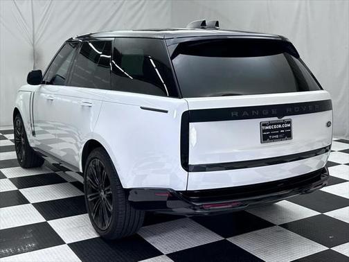 2023 Land Rover Range Rover P530 SE