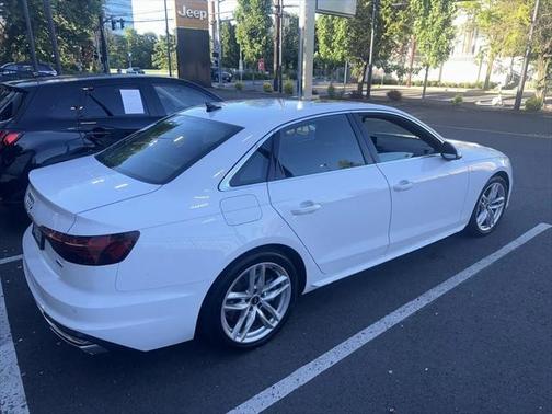2023 Audi A4 45 S line Premium Plus