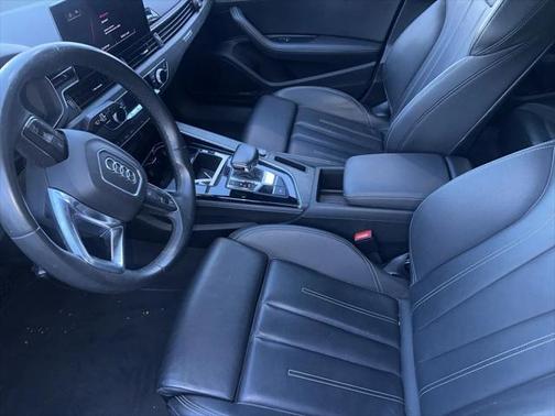 2023 Audi A4 45 S line Premium Plus