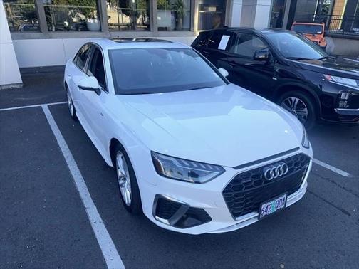 2023 Audi A4 45 S line Premium Plus
