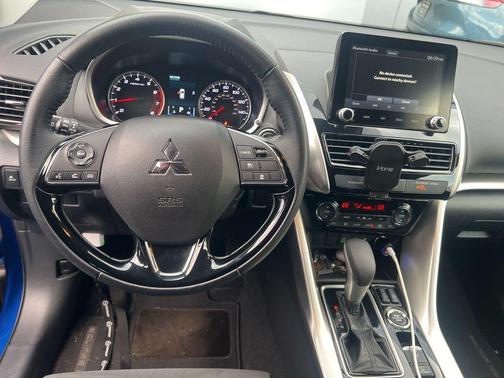 Lightning Blue Metallic 2024 Mitsubishi Eclipse Cross
