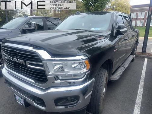 2021 RAM 2500 Big Horn Crew Cab 4x4 6'4' Box