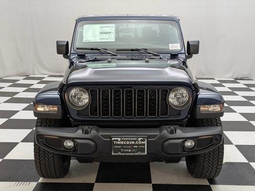 2025 Jeep Gladiator Nighthawk