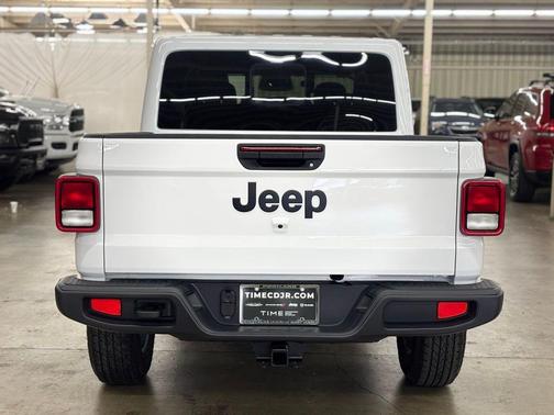 2026 Jeep Gladiator Sport S