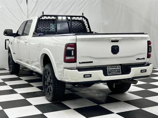 2021 RAM 3500 Laramie Crew Cab 4x4 8' Box