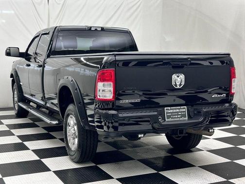 2021 RAM 3500 Big Horn Crew Cab 4x4 8' Box