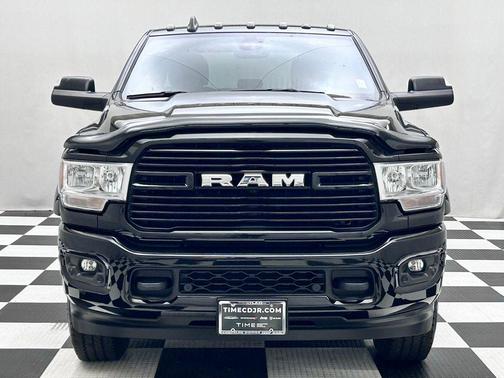 2021 RAM 3500 Big Horn Crew Cab 4x4 8' Box