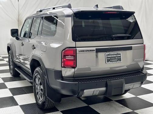 2024 Toyota Land Cruiser Base