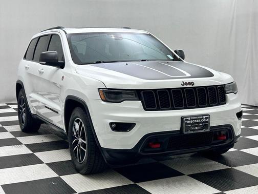Bright White Clearcoat 2018 Jeep Grand Cherokee Trailhawk